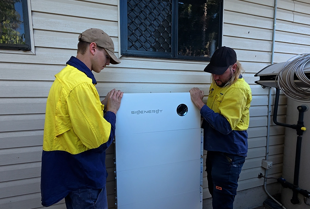 true-north-solar-installers-stacking-sigenergy-battery